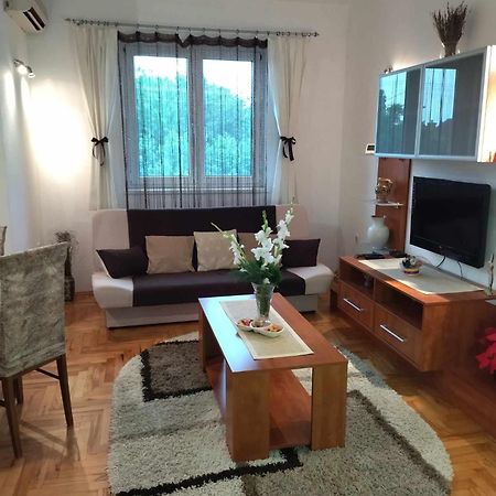Palić Dora Apartman מראה חיצוני תמונה